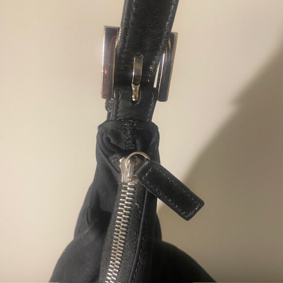 Vintage Fendi Mama Forever Baguette Neoprene FF Buckle Black Shoulder Bag W/COA - Picture 5 of 16